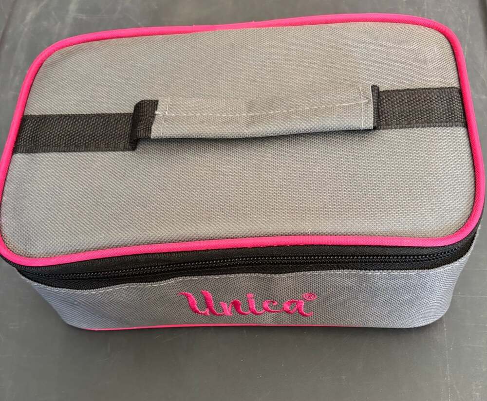 Unica Homeware and Beyond Unilock Lunch Box with Pouch